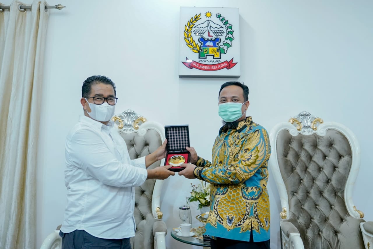 Pj Gubernur Sulbar Temui Gubernur Sulsel, Bahas Sinergitas Sebagai Daerah Penyanggah IKN